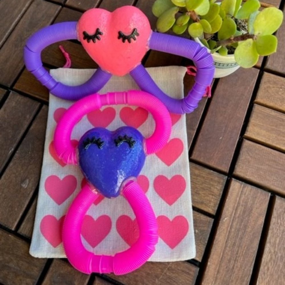 Sensory Cute Heart Shaped Pop Tubes Toys